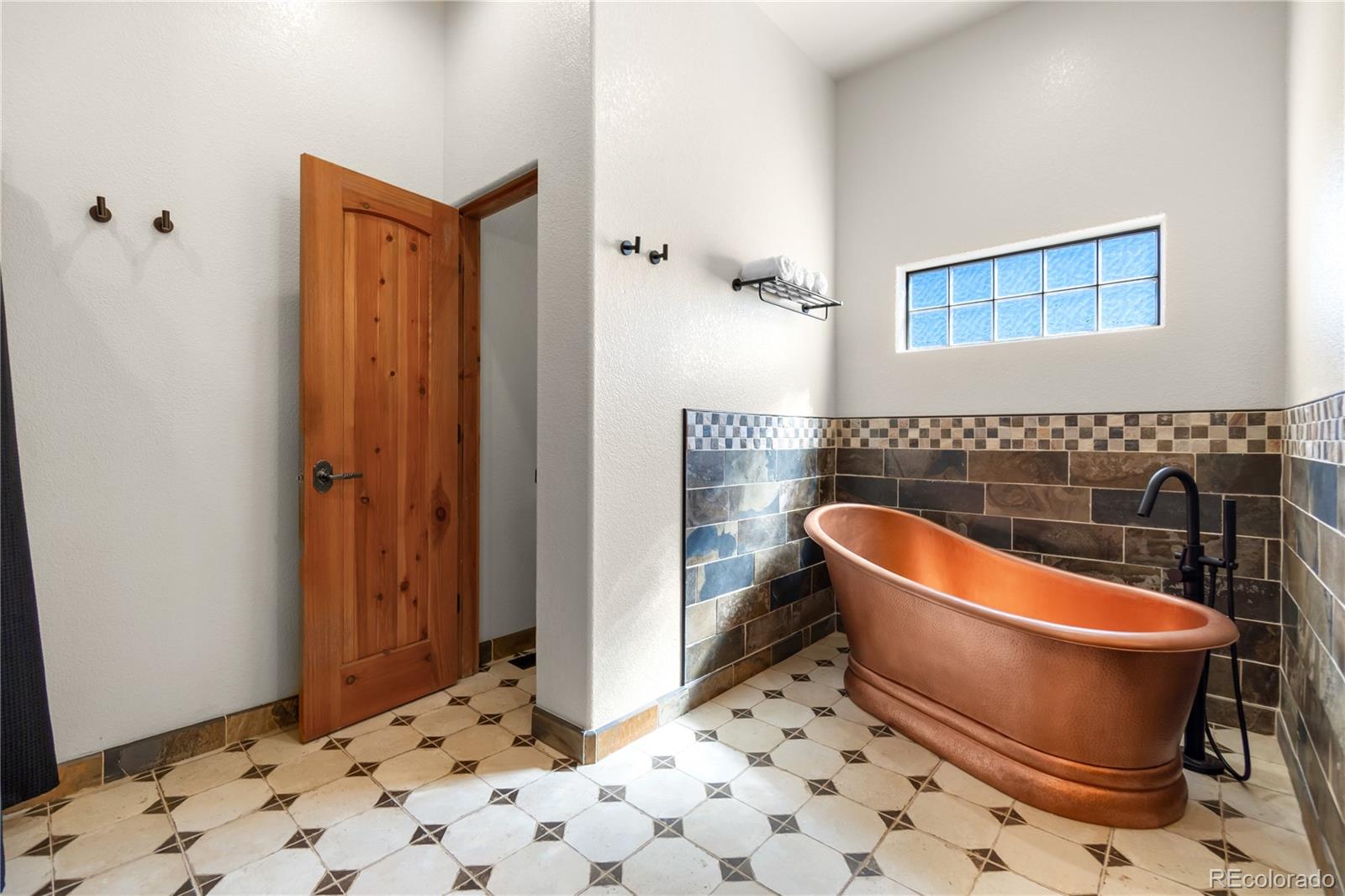 3589 Winterhawk Circle