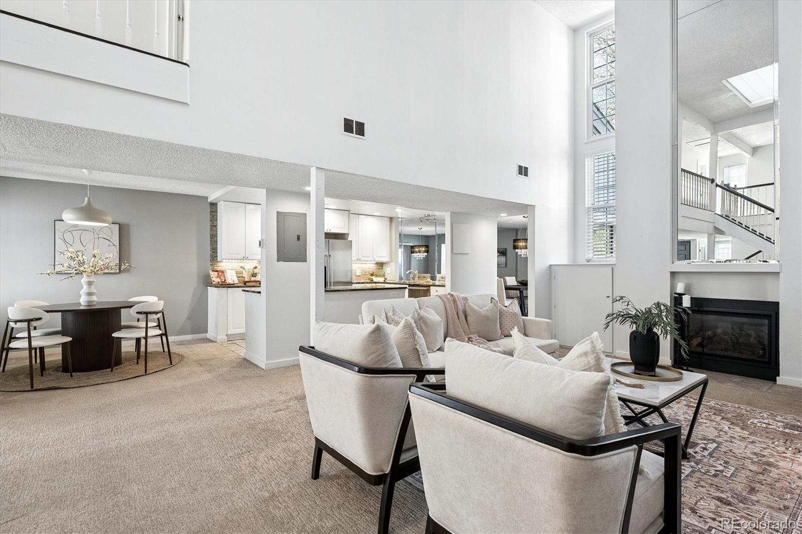 2770 S Elmira Street Unit: 7