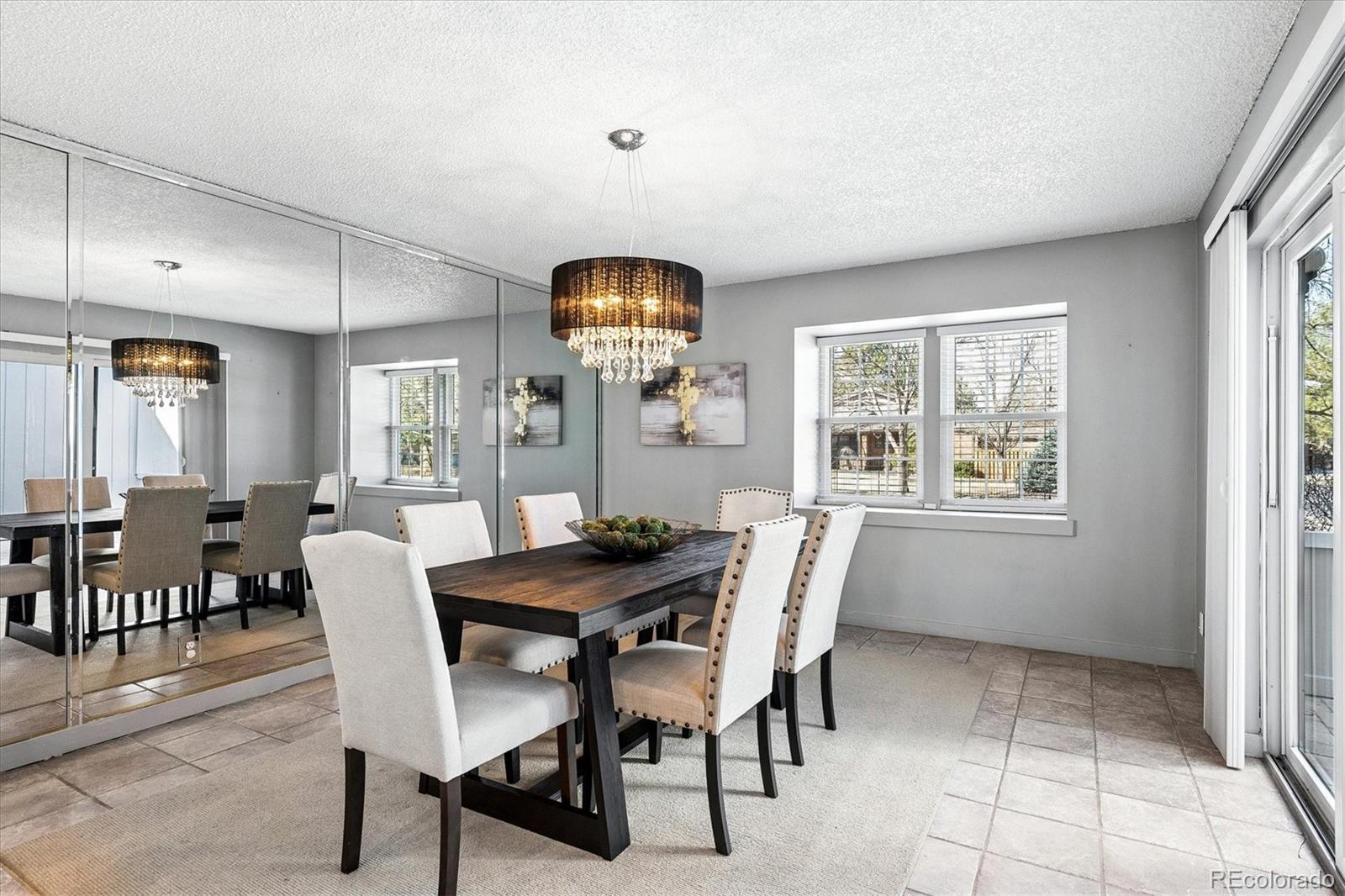 2770 S Elmira Street Unit: 7