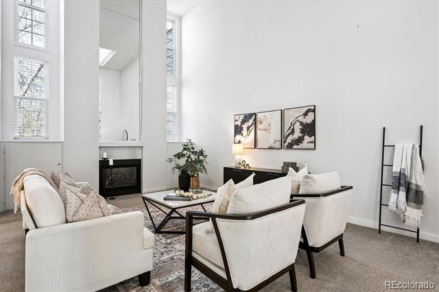 2770 S Elmira Street Unit: 7