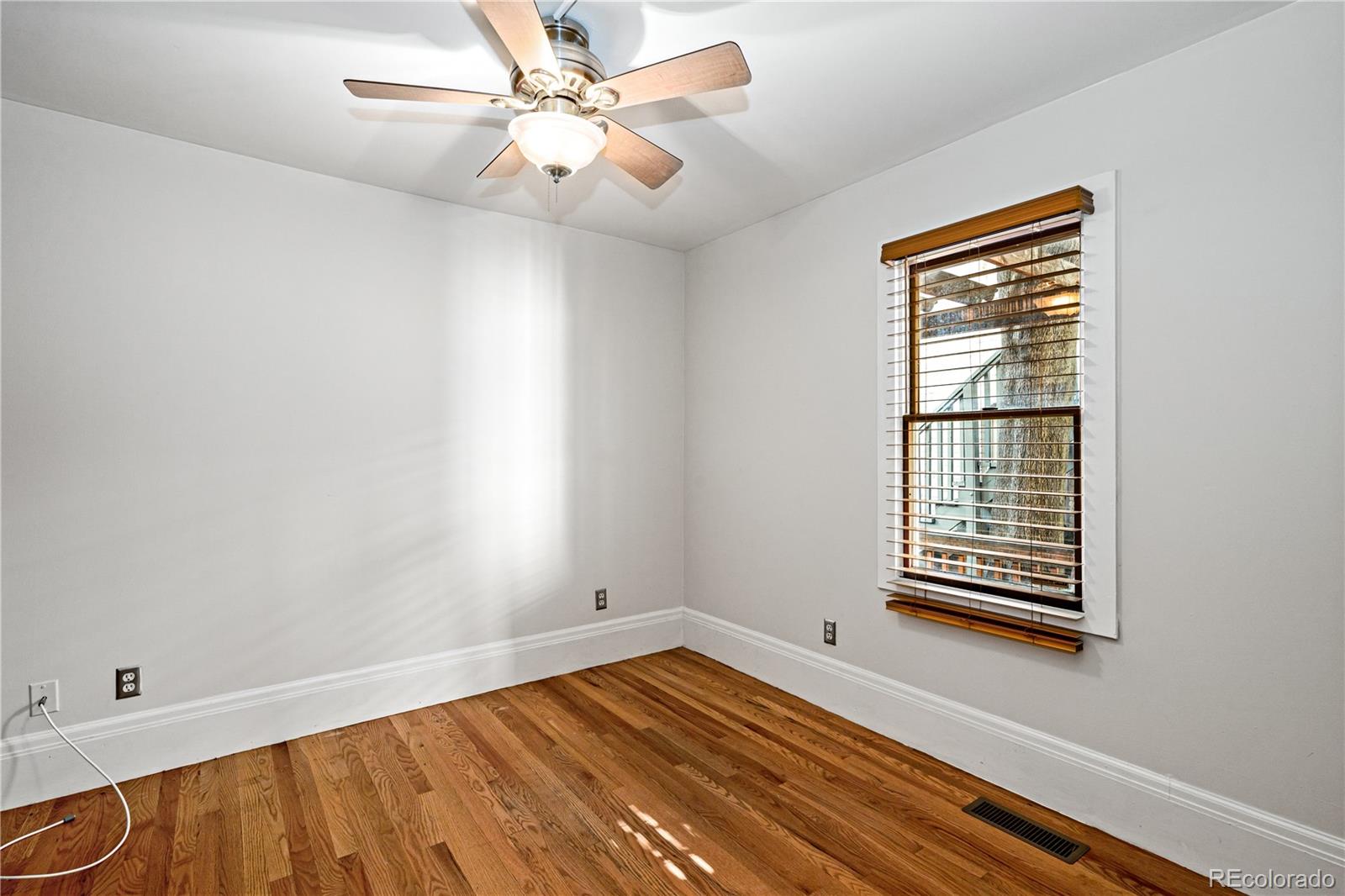 54 S Emerson Street Unit: 2