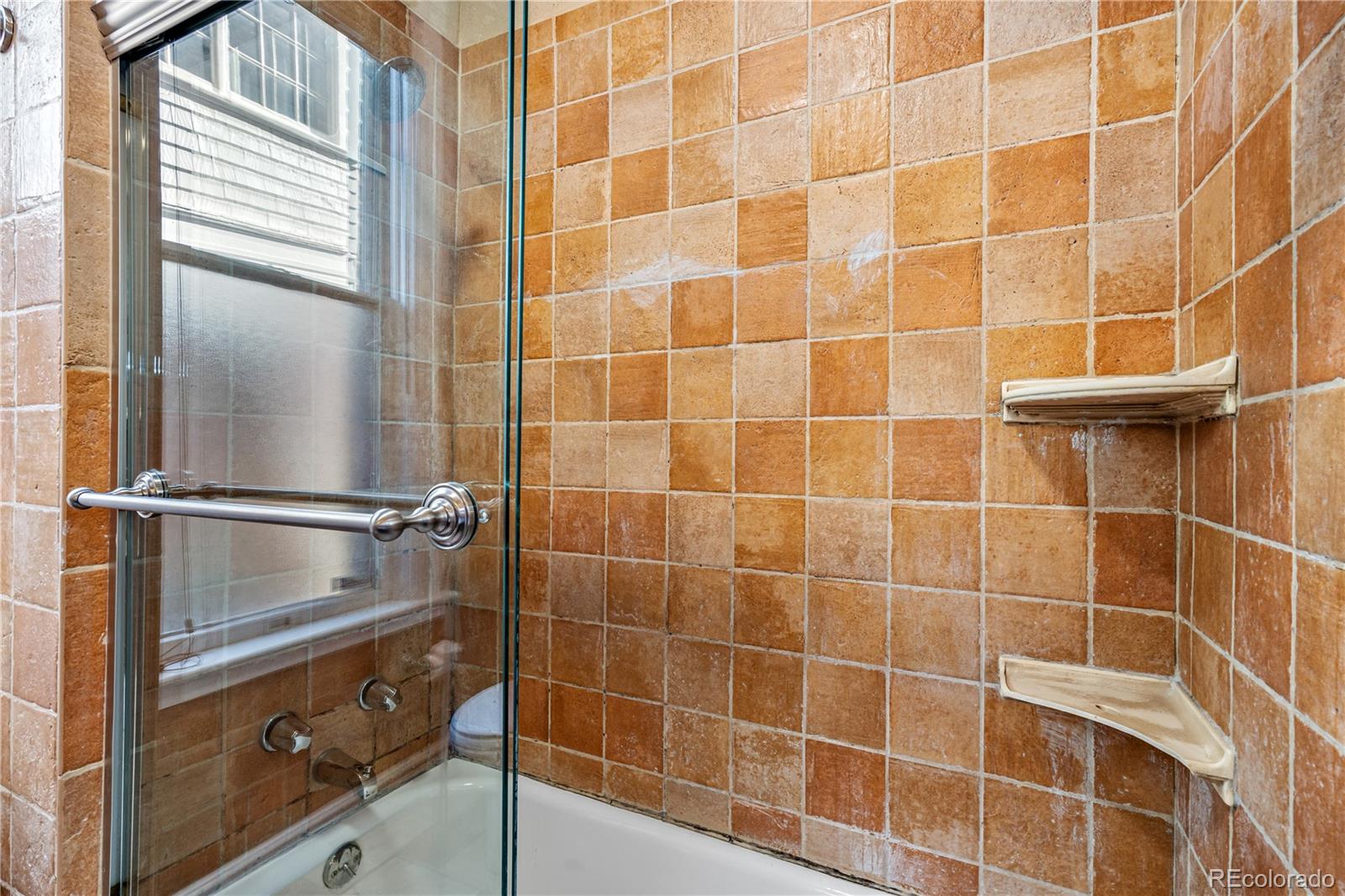 54 S Emerson Street Unit: 2