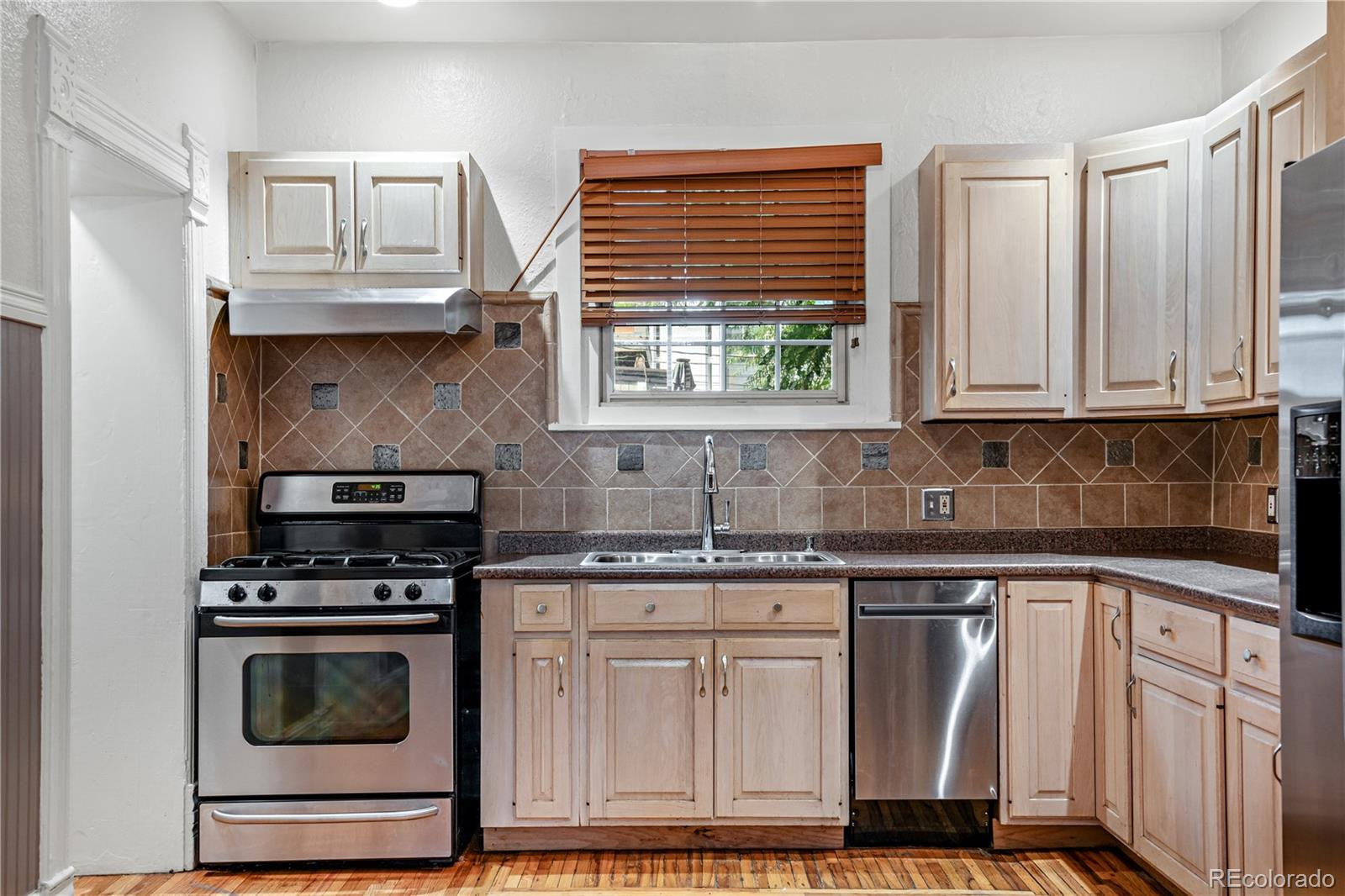 54 S Emerson Street Unit: 2