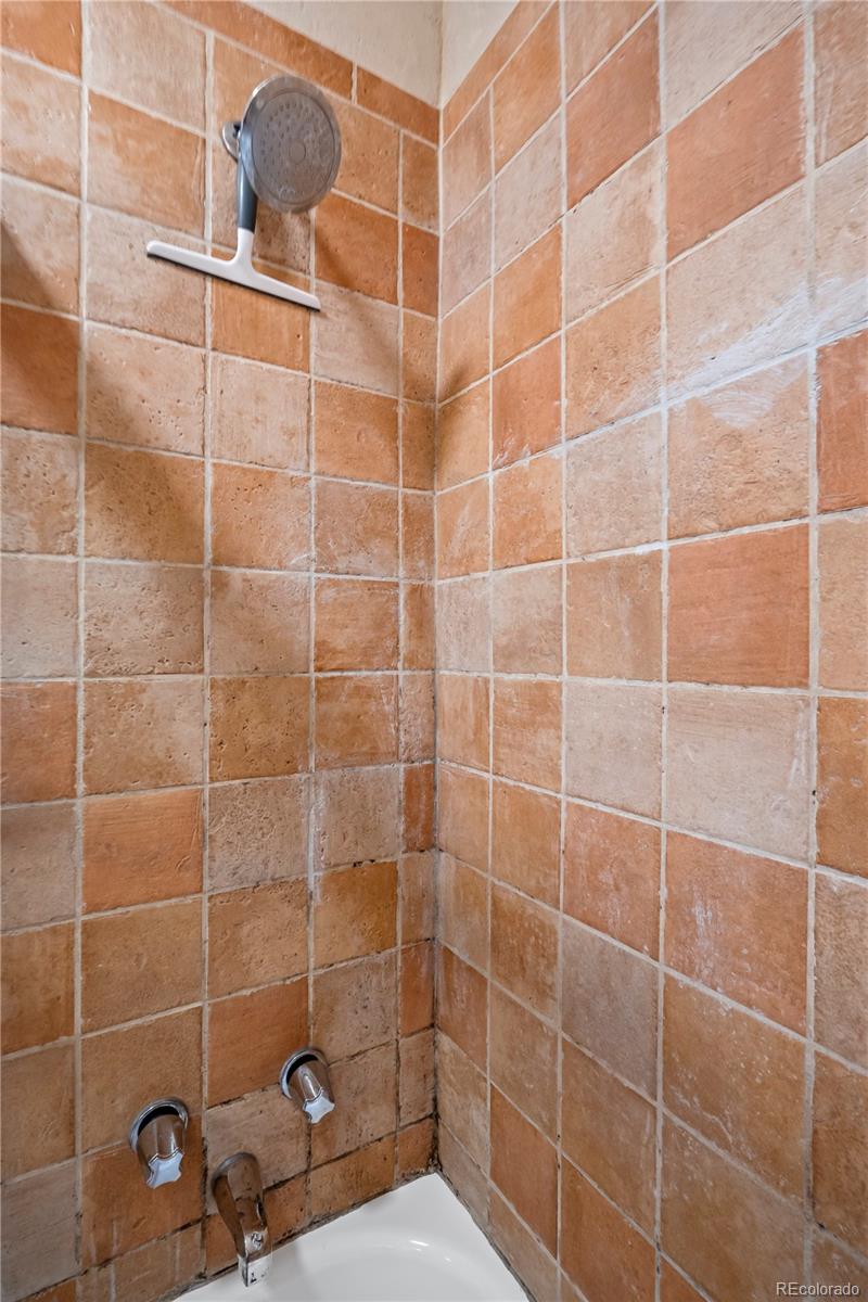 54 S Emerson Street Unit: 2