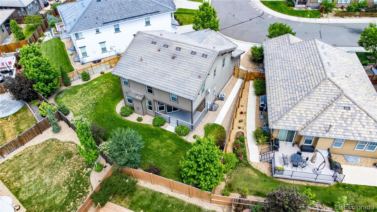 10018 Tall Oaks Street