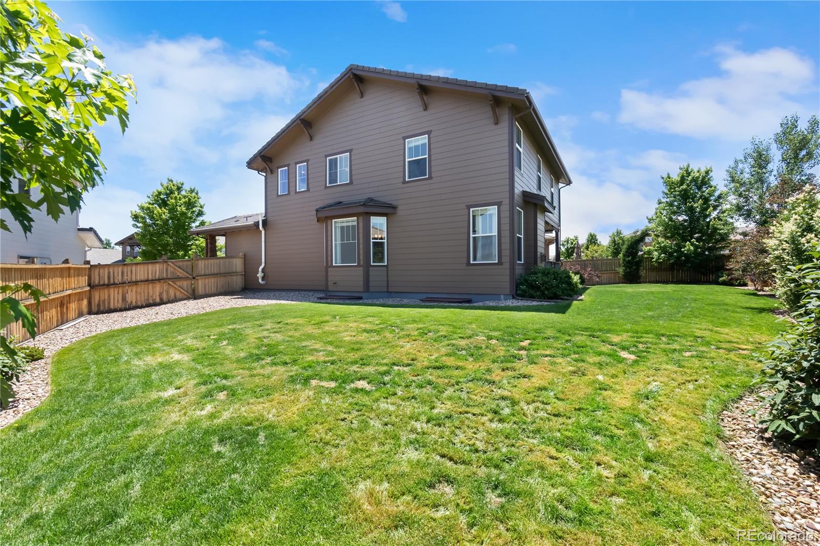 10018 Tall Oaks Street