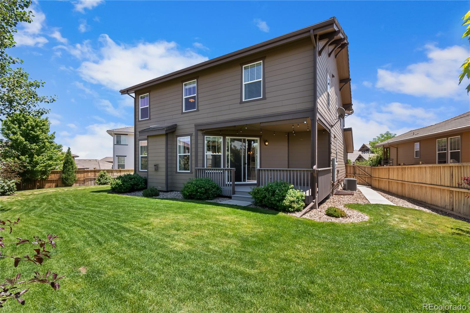 10018 Tall Oaks Street