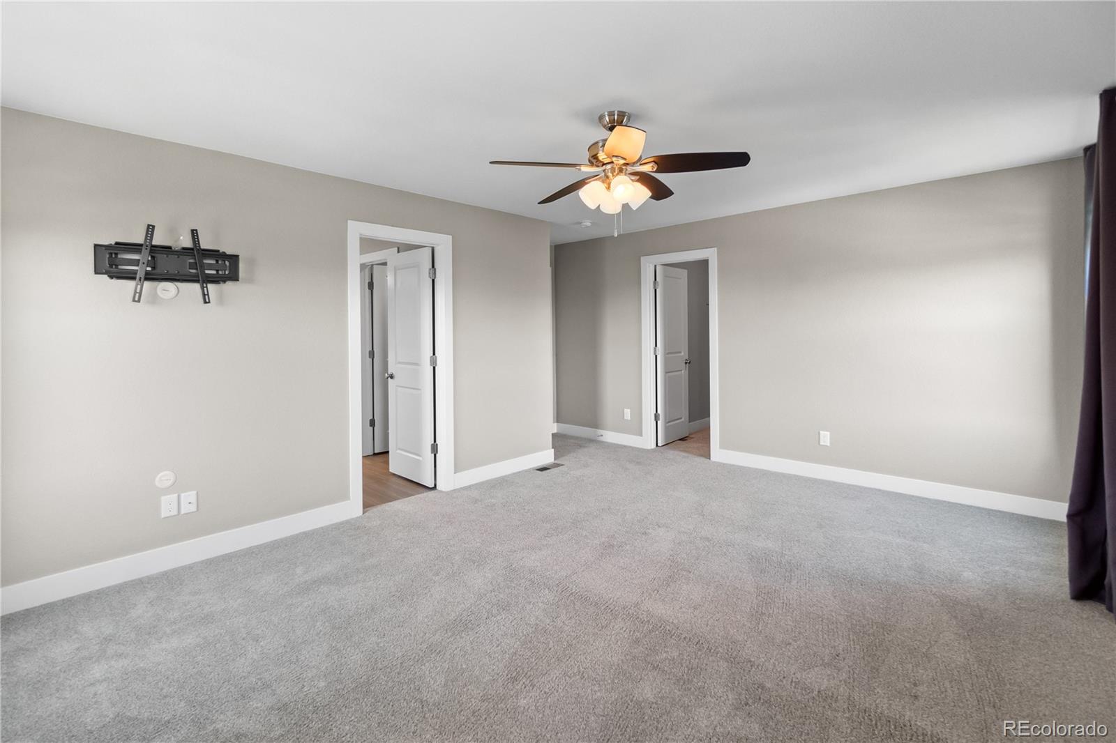 10018 Tall Oaks Street