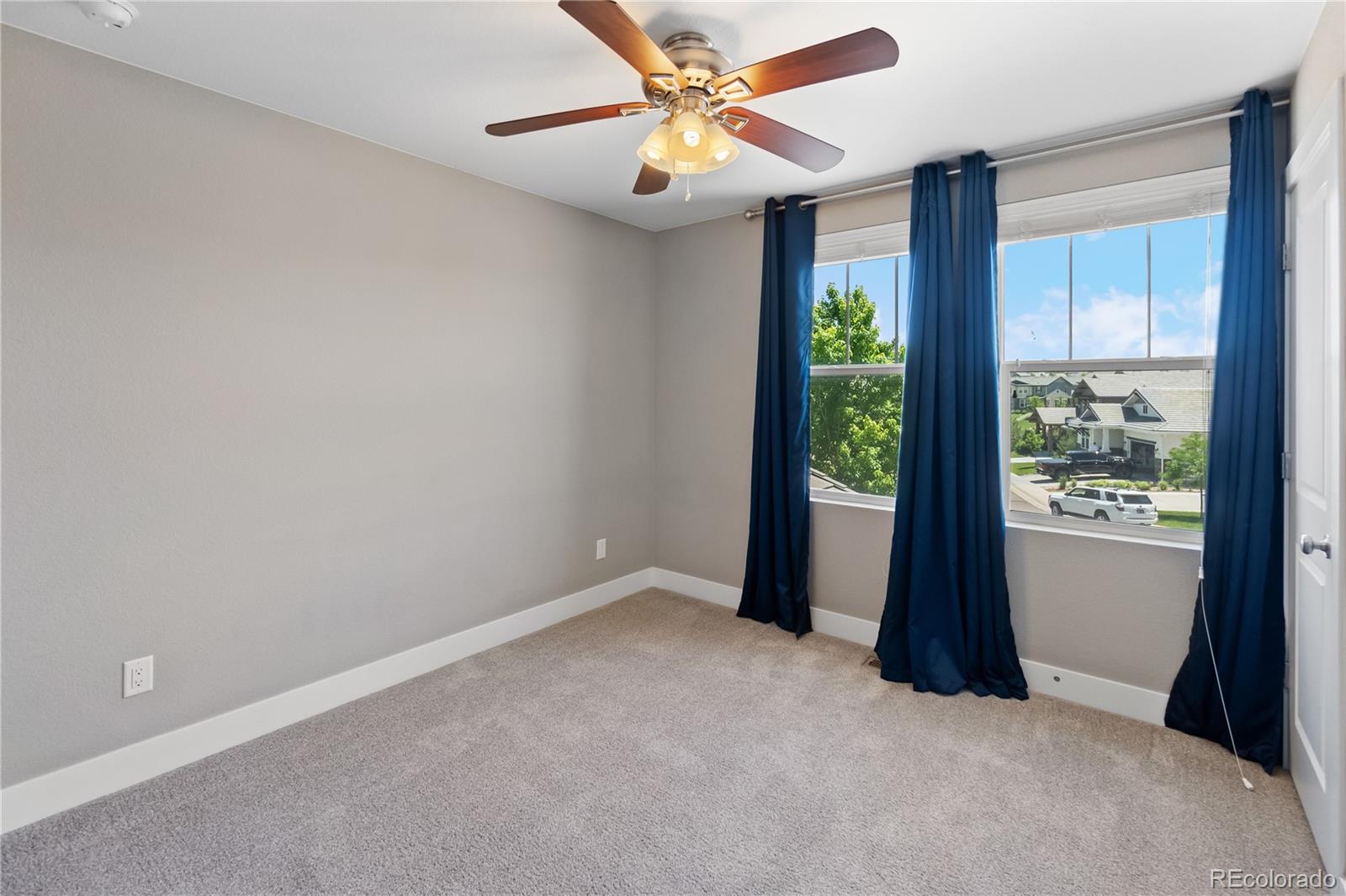 10018 Tall Oaks Street