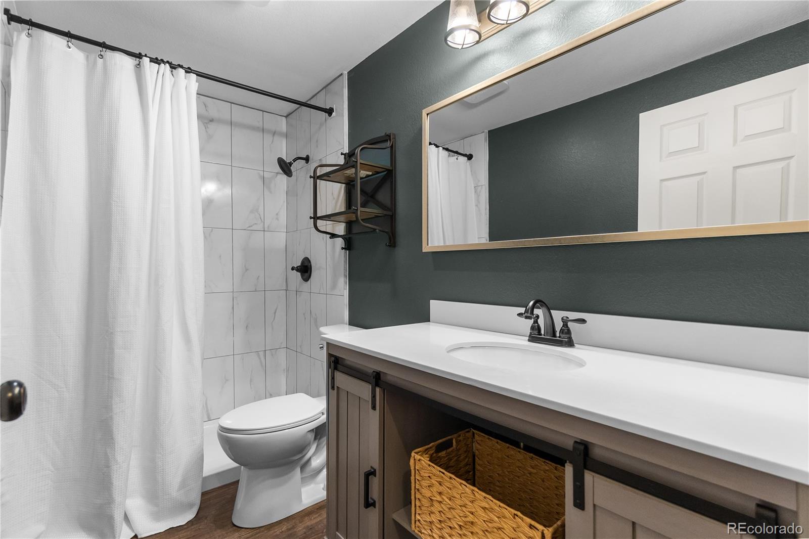 15165 Yellowthroat Street