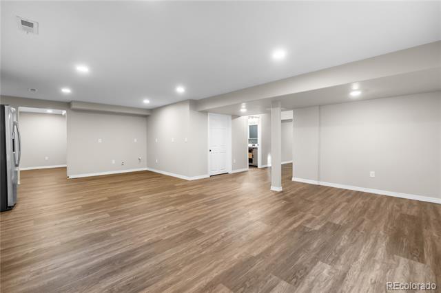15165 Yellowthroat Street