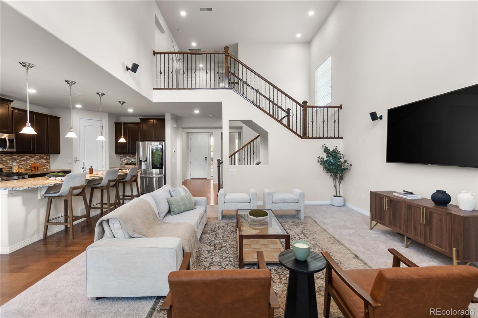 15165 Yellowthroat Street