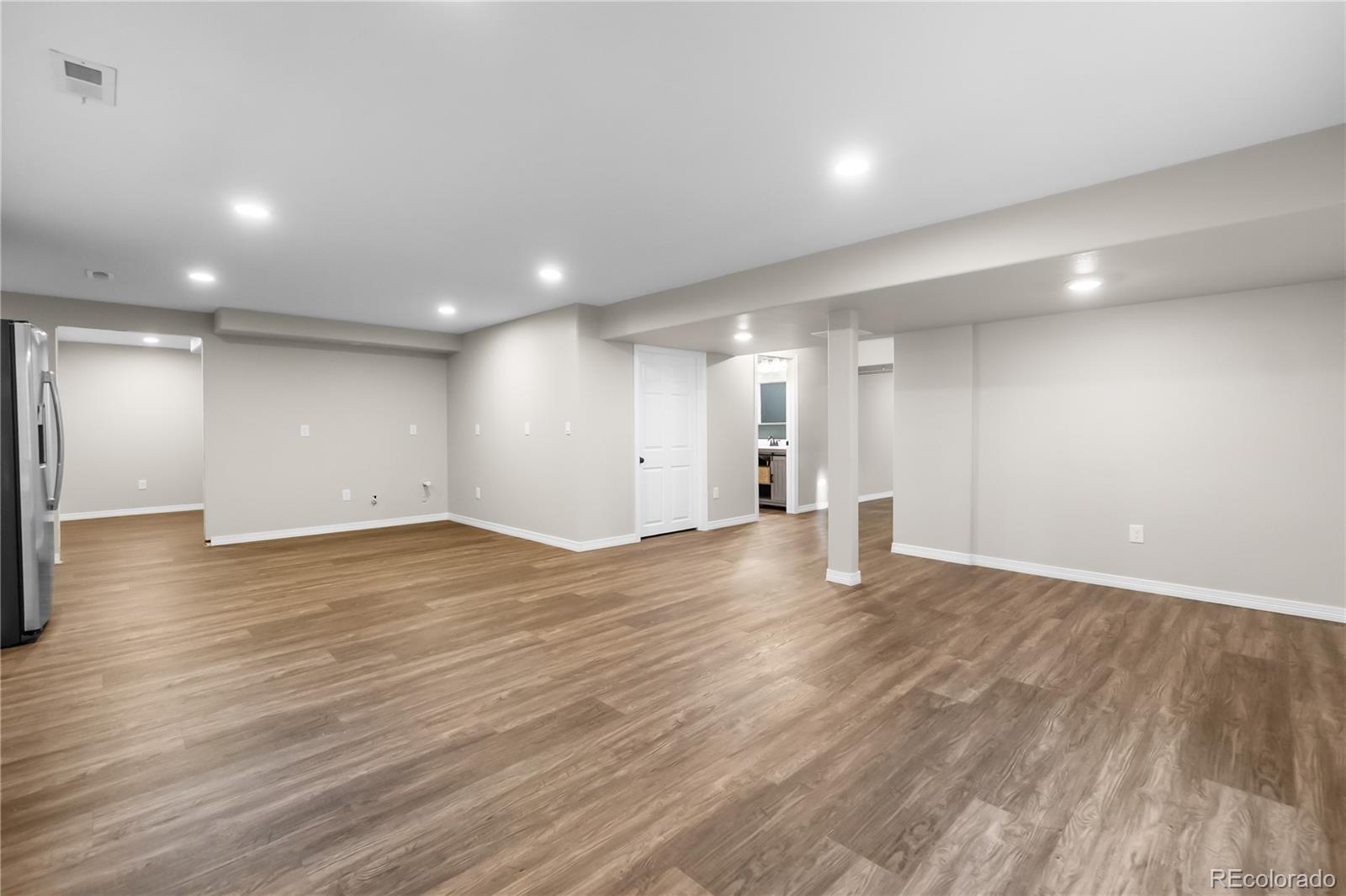 15165 Yellowthroat Street