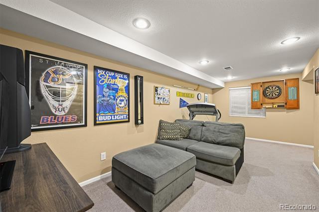 7927 Elmwood Street