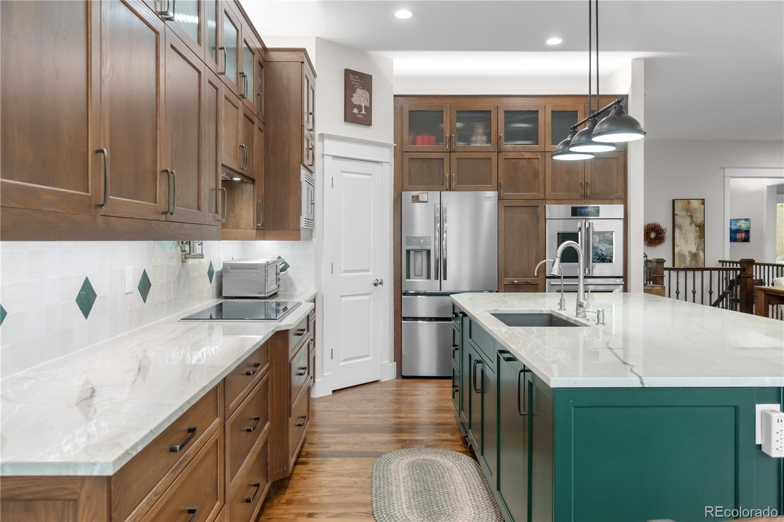 2814 Oak Vista Lane