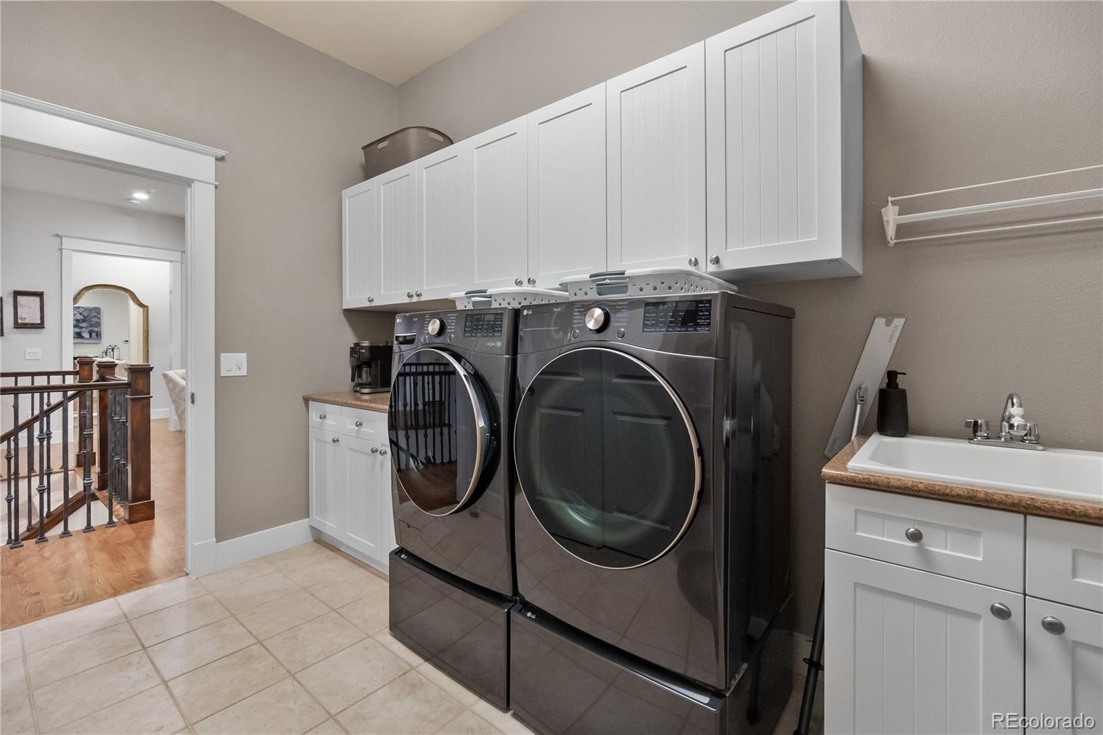 2814 Oak Vista Lane