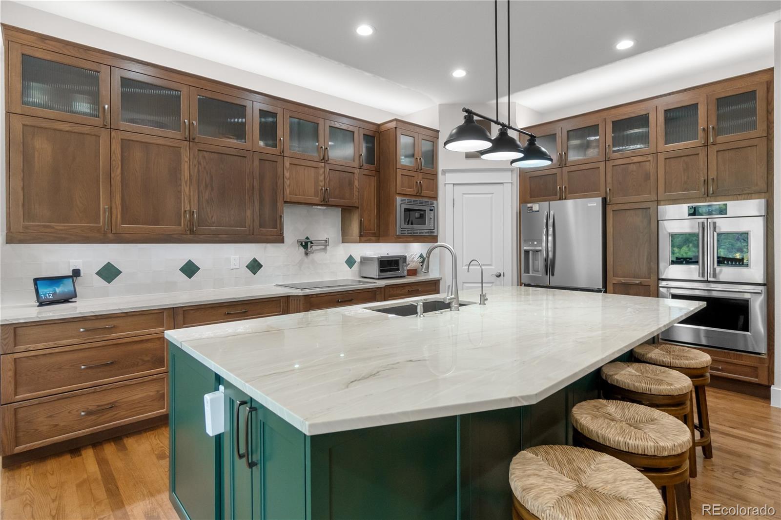 2814 Oak Vista Lane