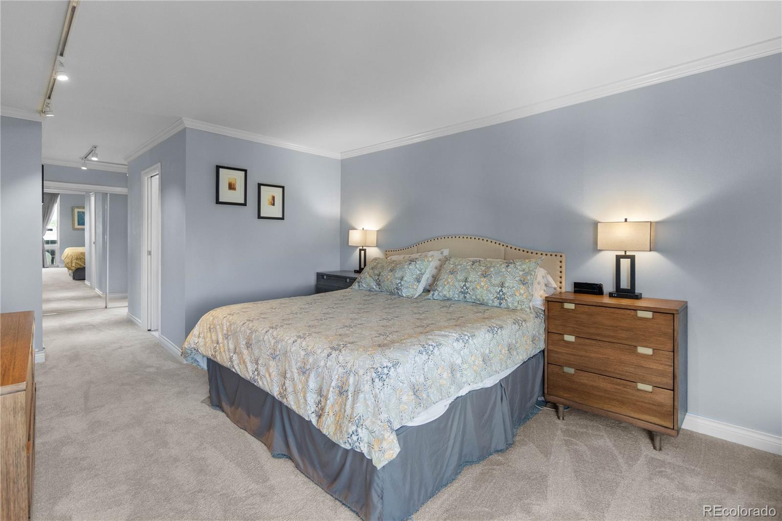 1625 Larimer Street Unit: 1601