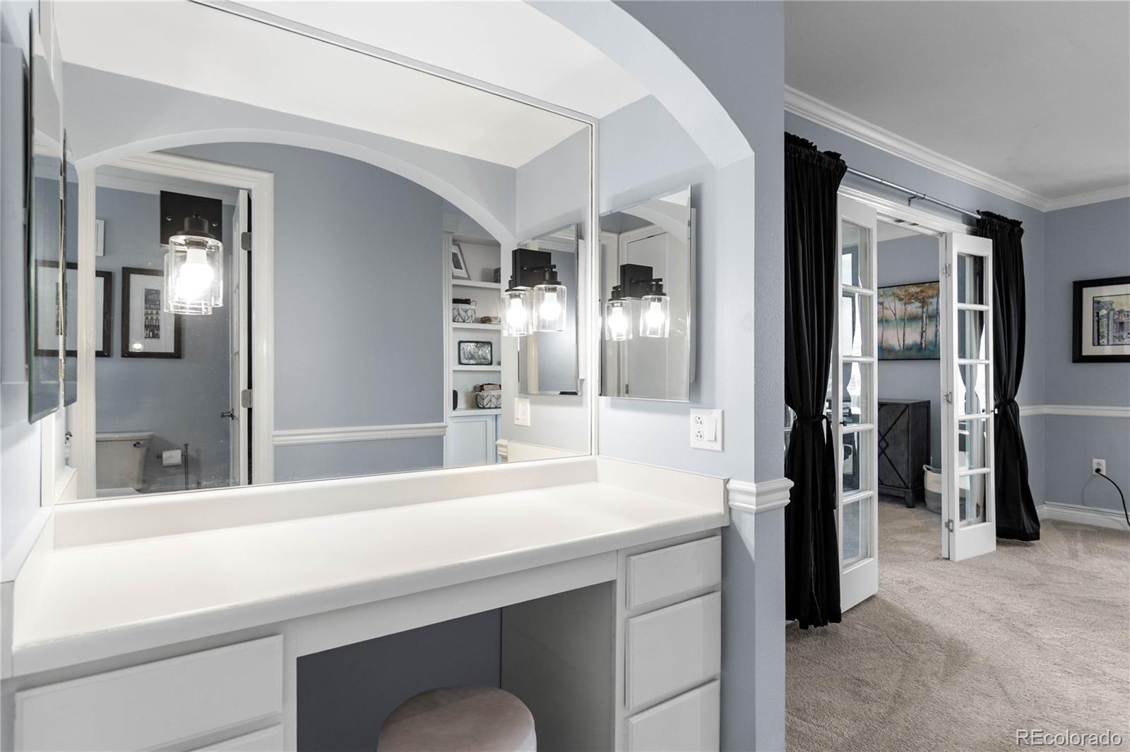 1625 Larimer Street Unit: 1601
