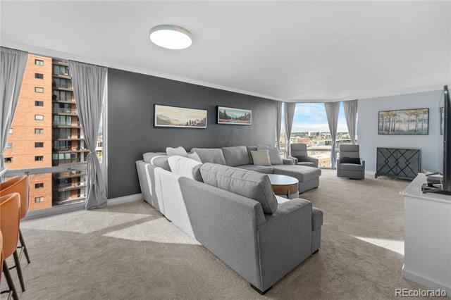 1625 Larimer Street Unit: 1601