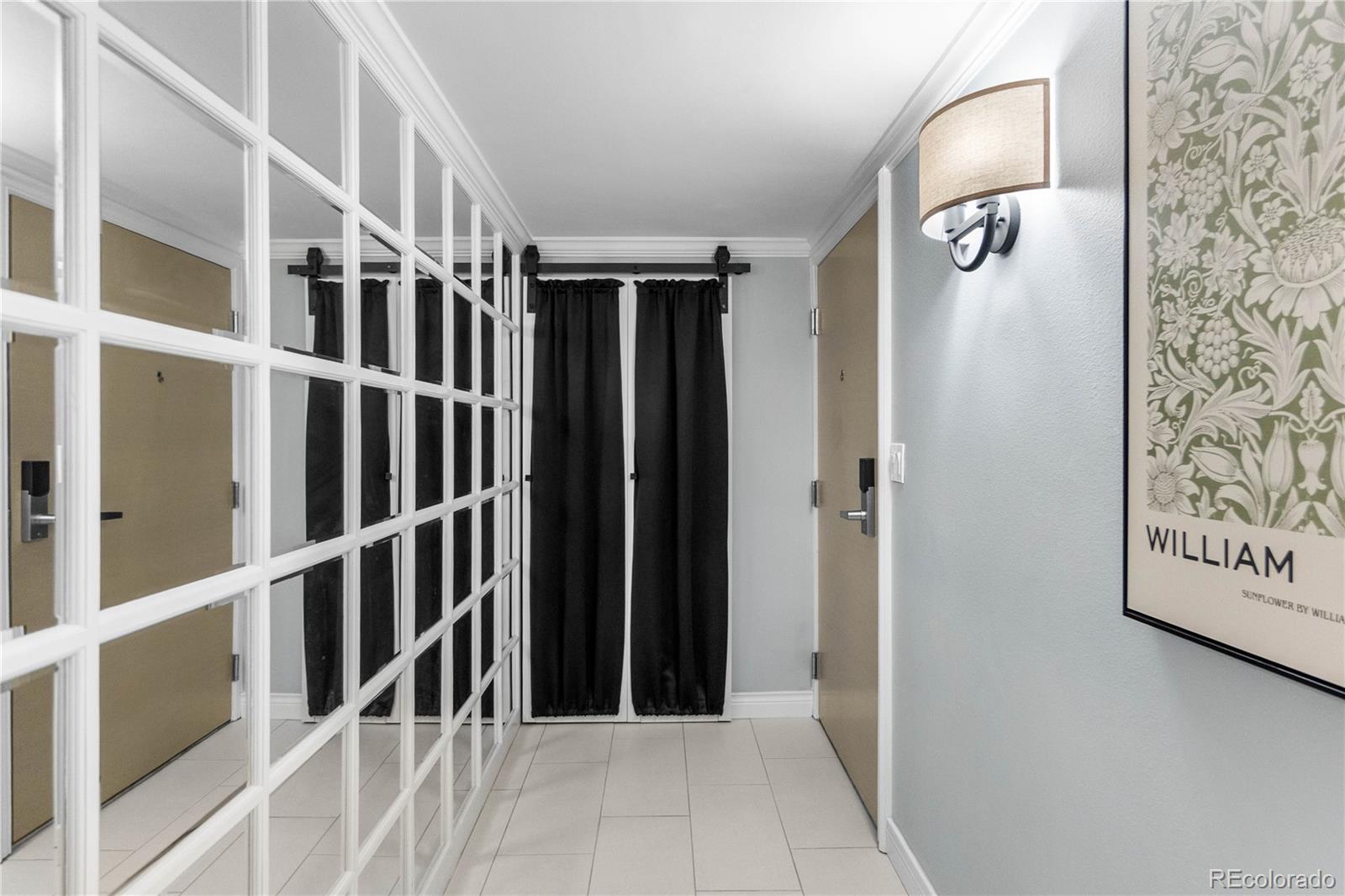 1625 Larimer Street Unit: 1601