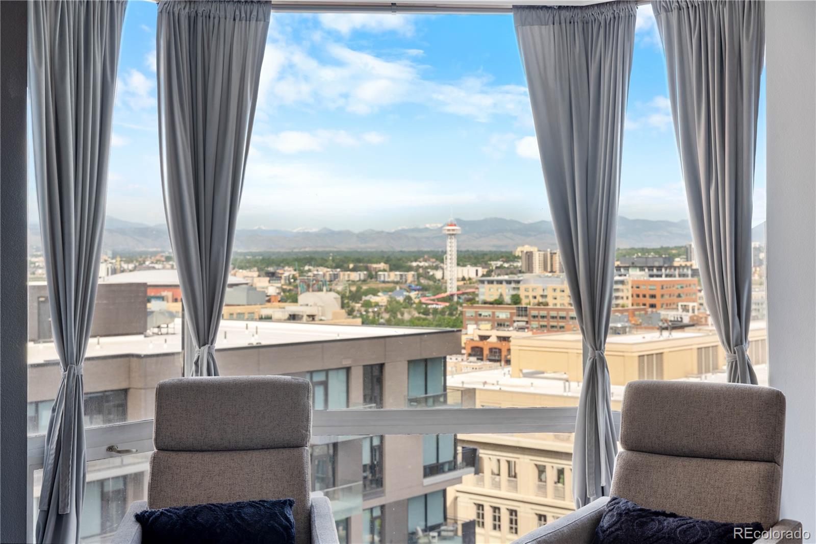 1625 Larimer Street Unit: 1601