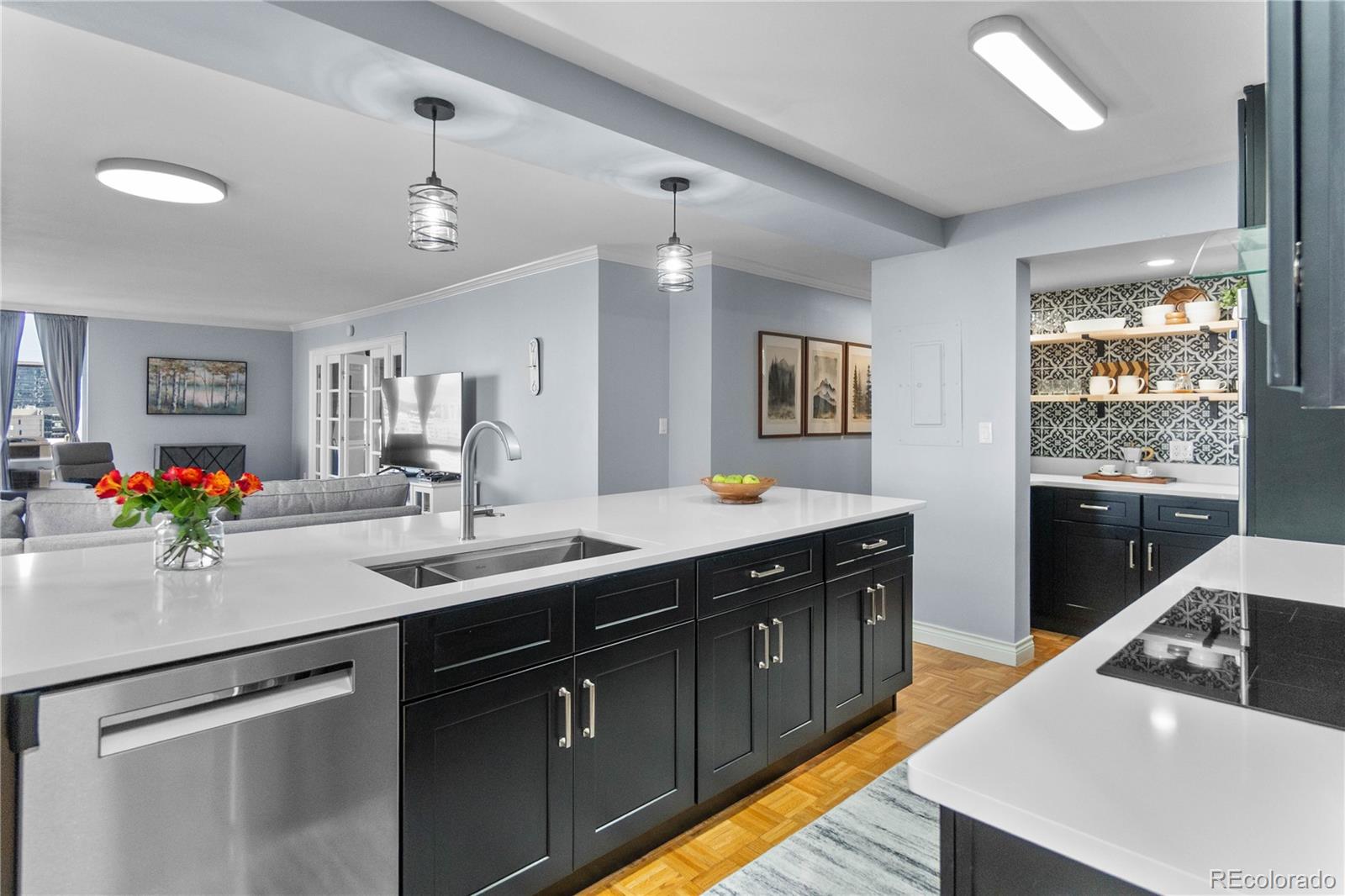 1625 Larimer Street Unit: 1601