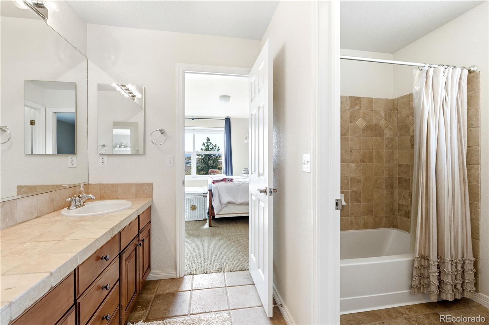 356 Crosshaven Place