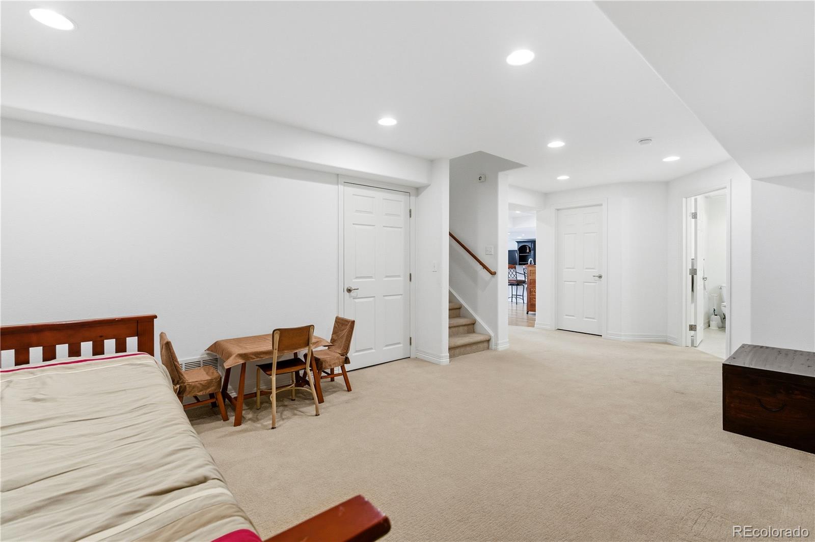 356 Crosshaven Place