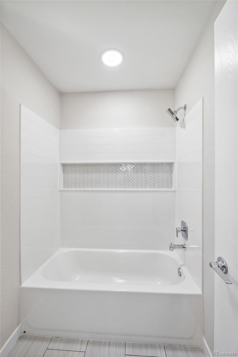 4947 Stoneham Avenue