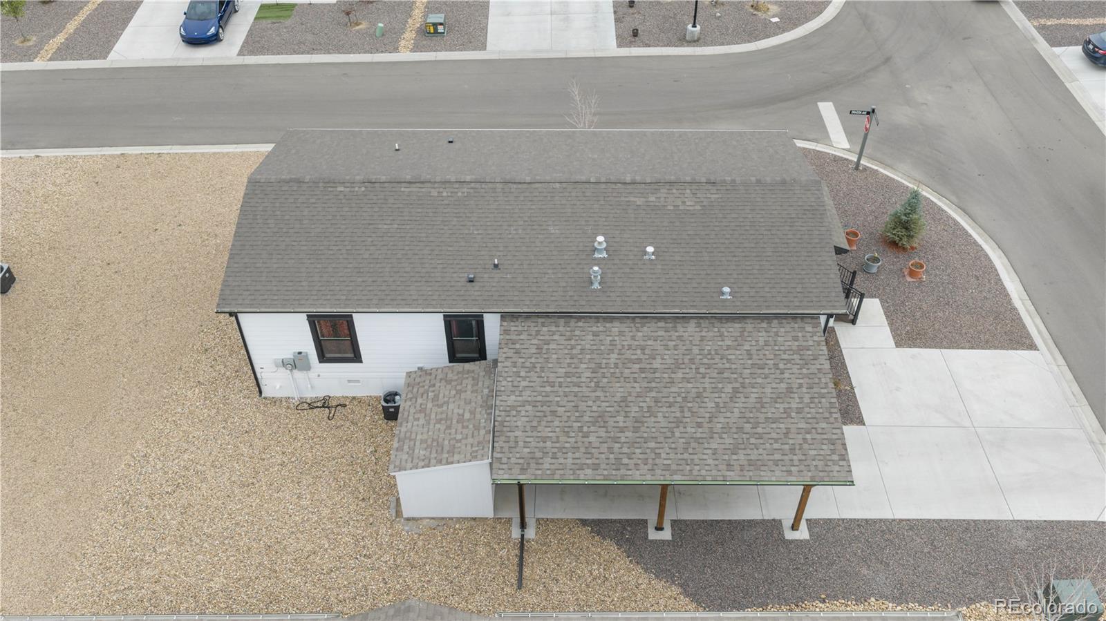 2137 Trading Post Street