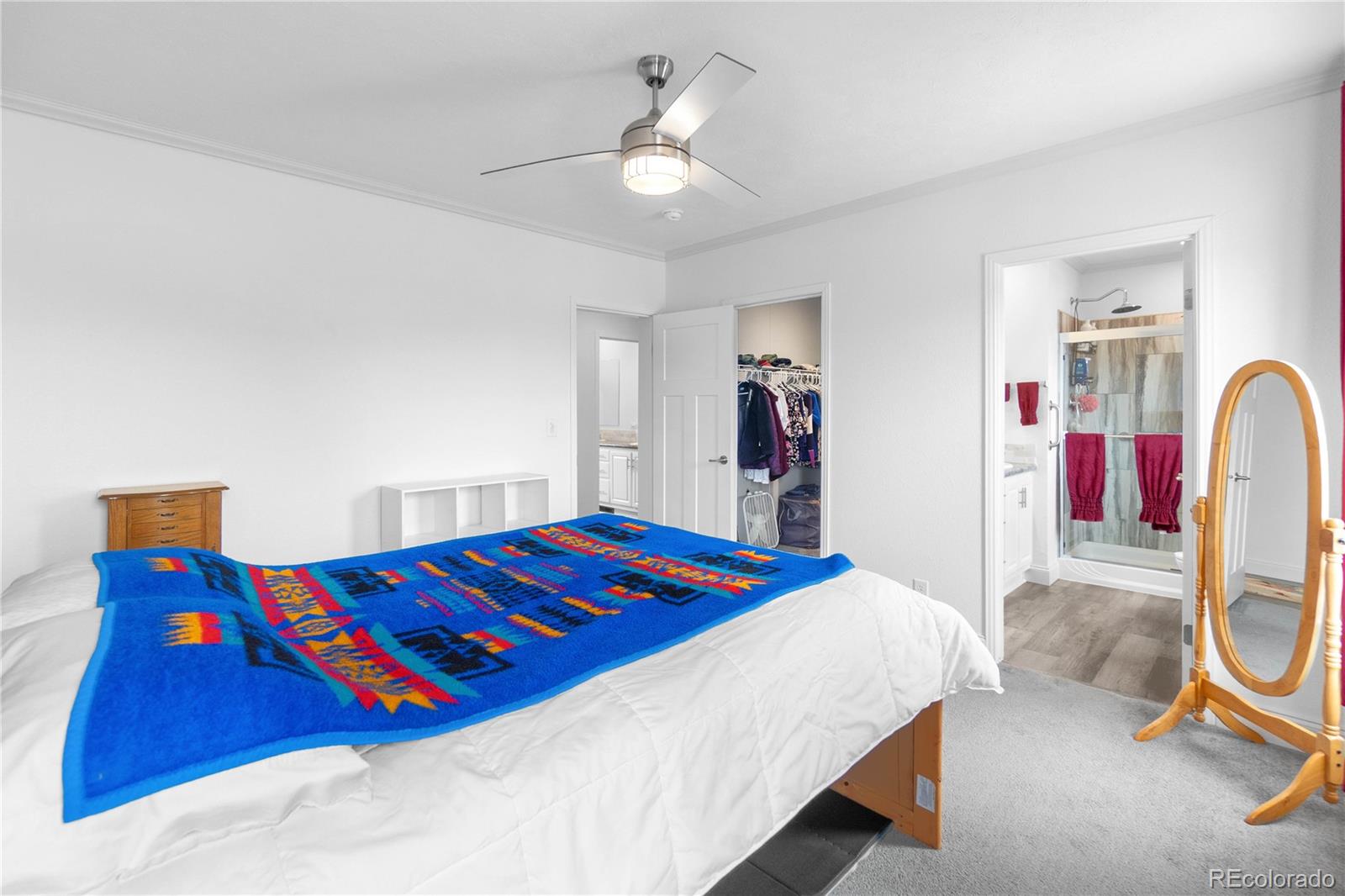 2137 Trading Post Street