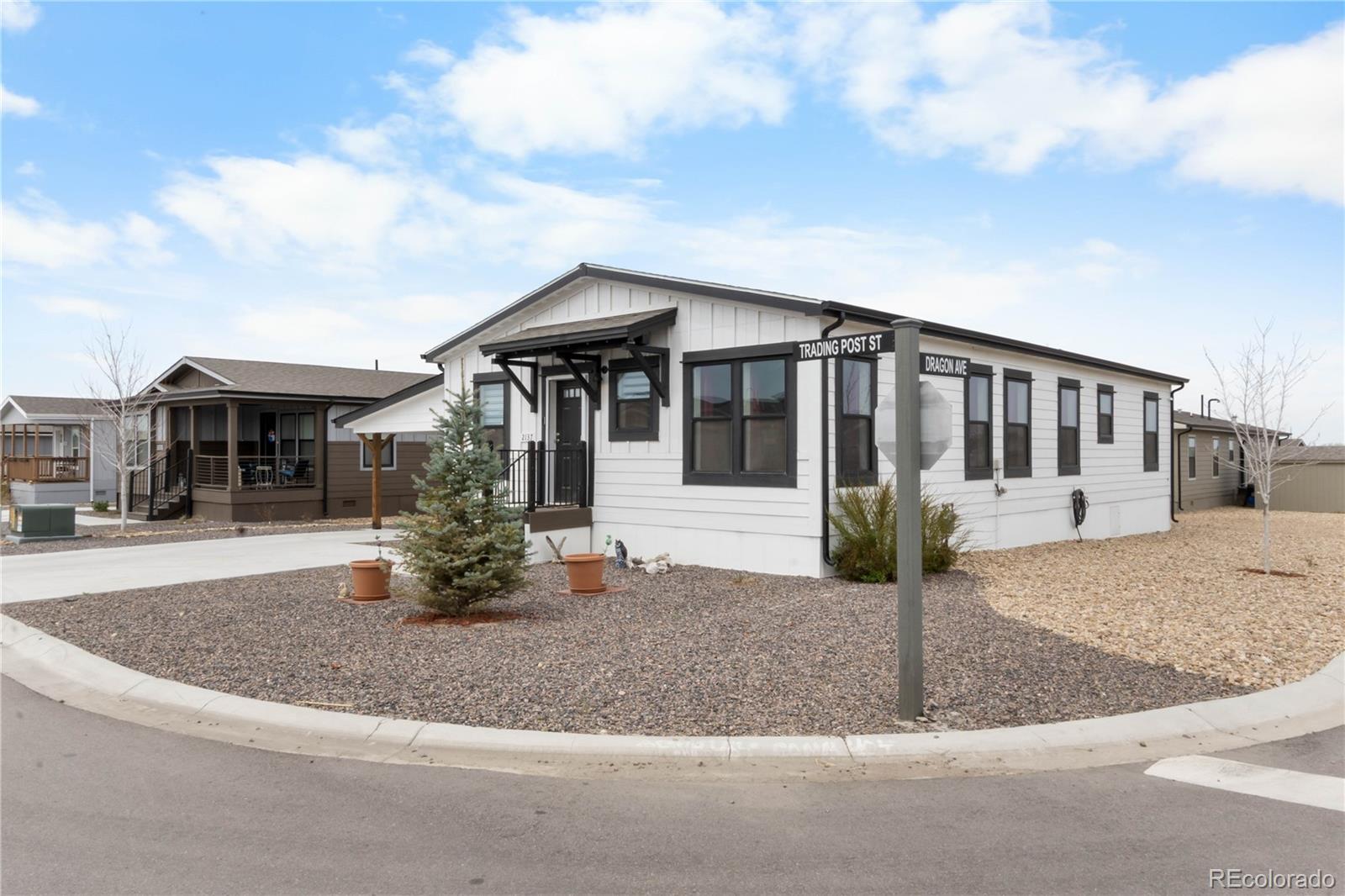 2137 Trading Post Street