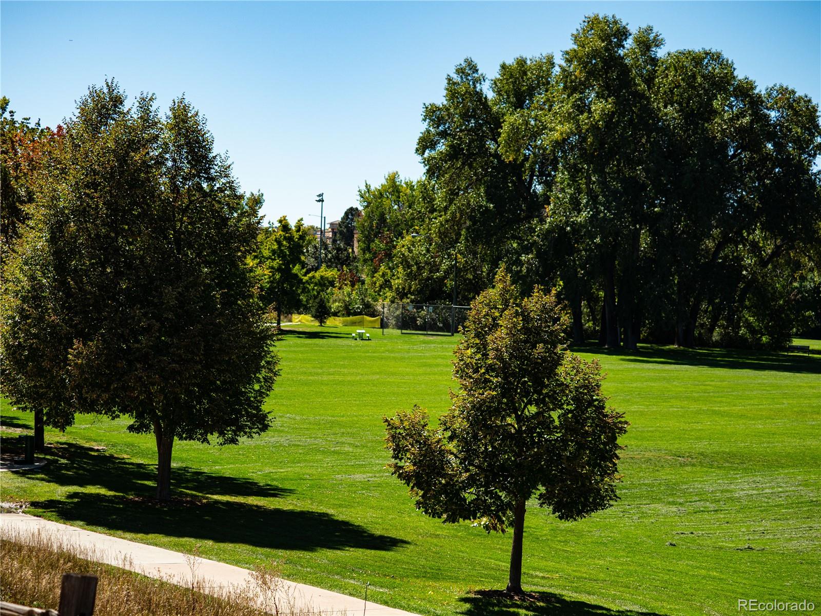 6751 S Downing Circle W