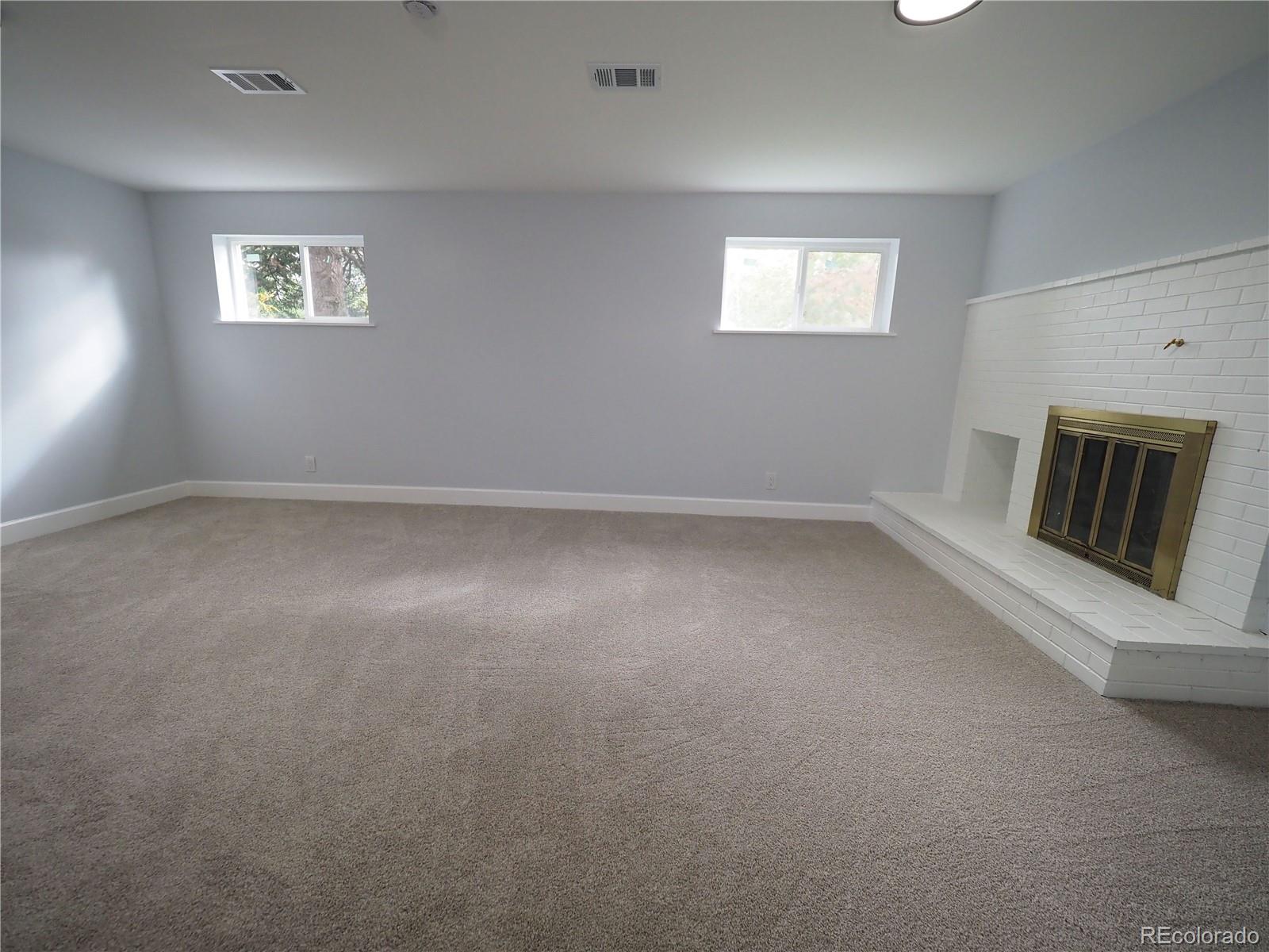 6751 S Downing Circle W