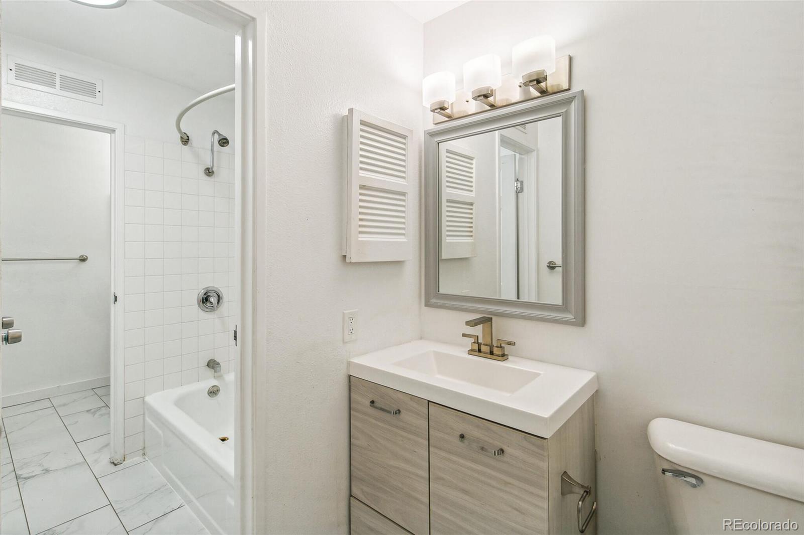 7755 E Quincy Avenue Unit: 104