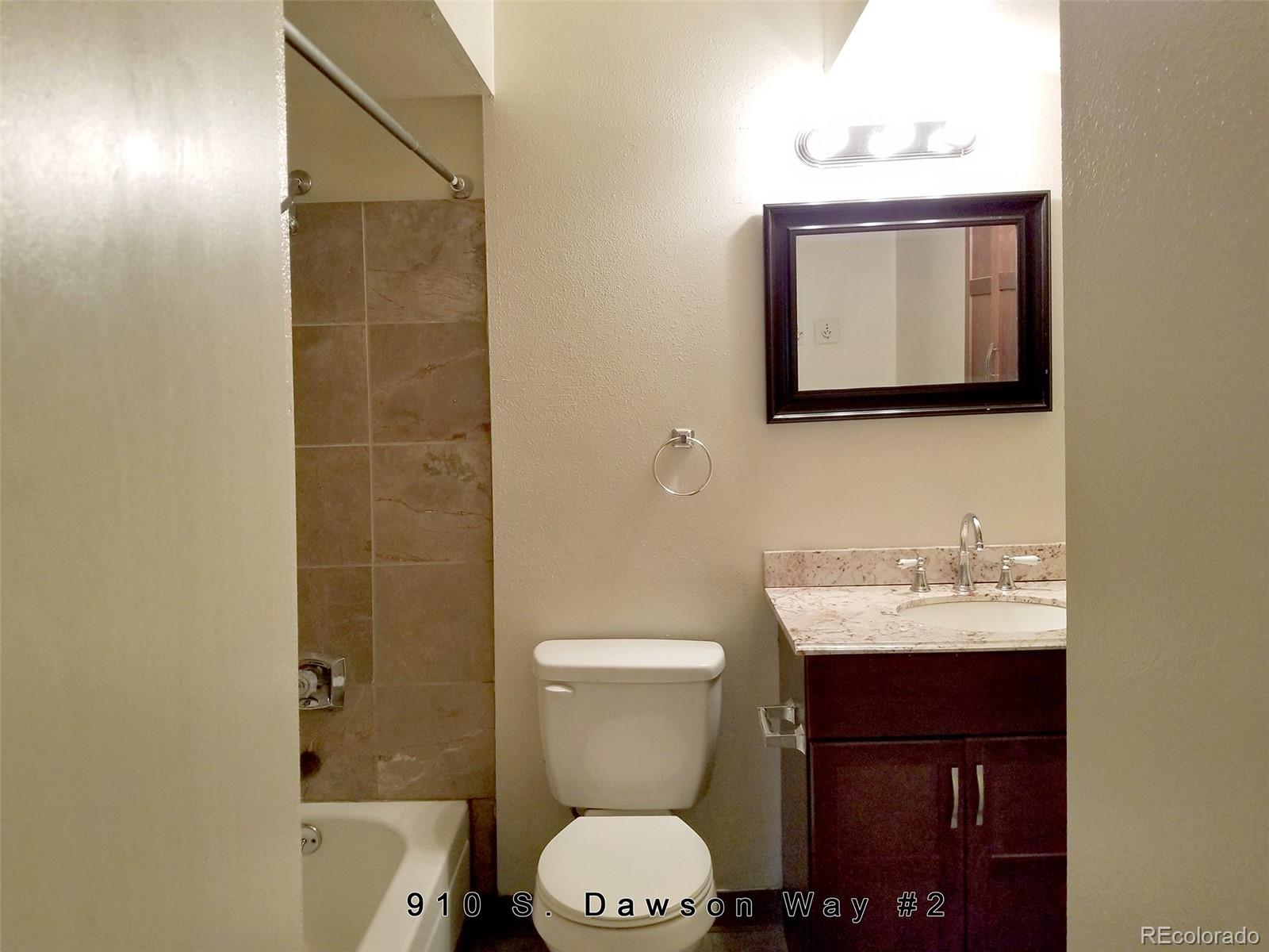 910 S Dawson Way Unit: 2