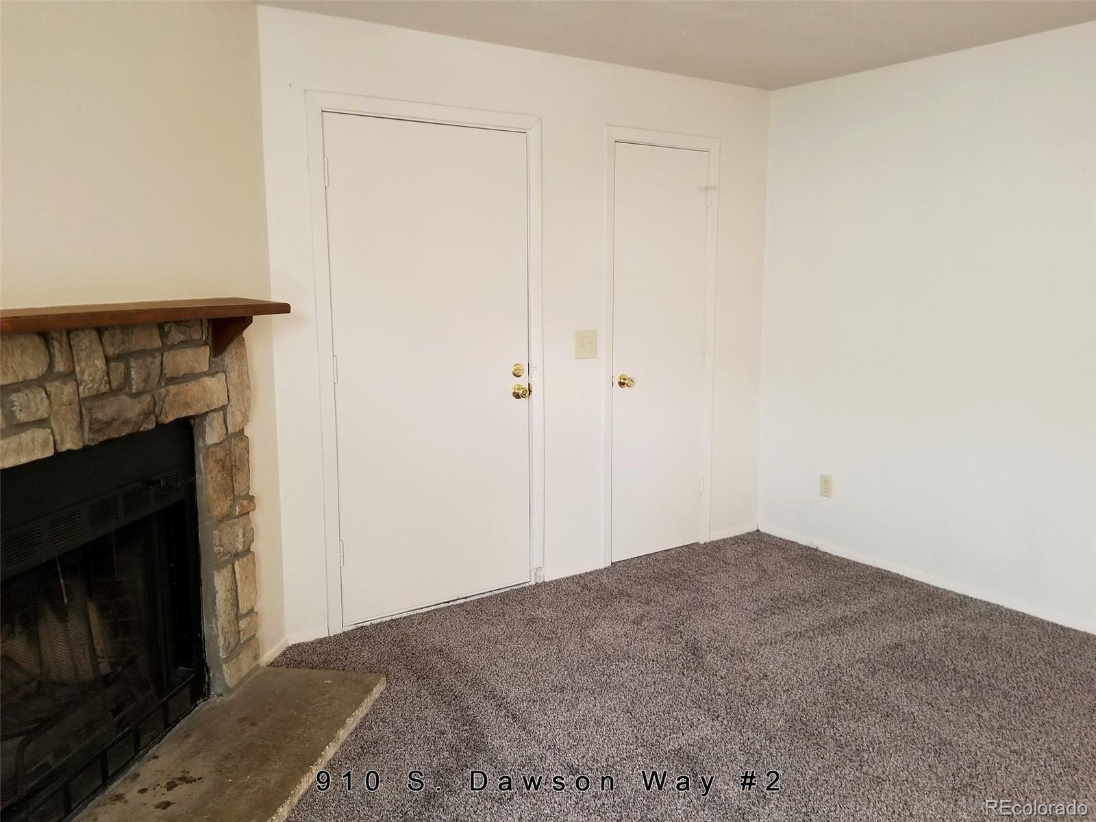 910 S Dawson Way Unit: 2