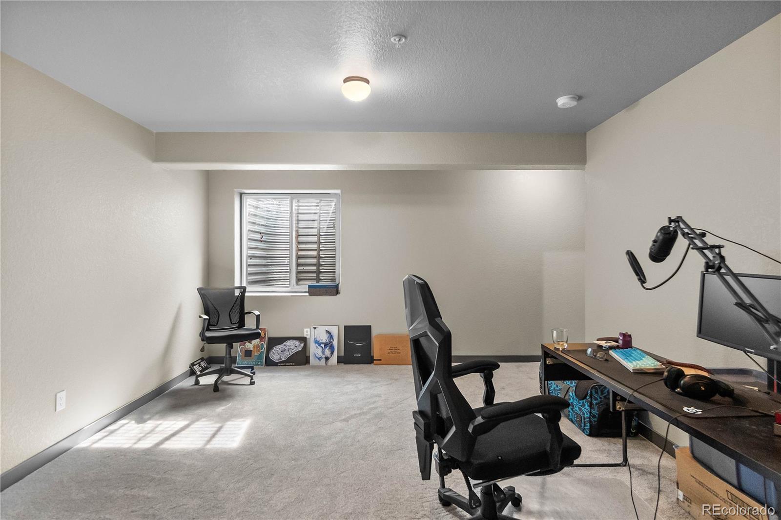 645 Yuma Loop Unit: 402