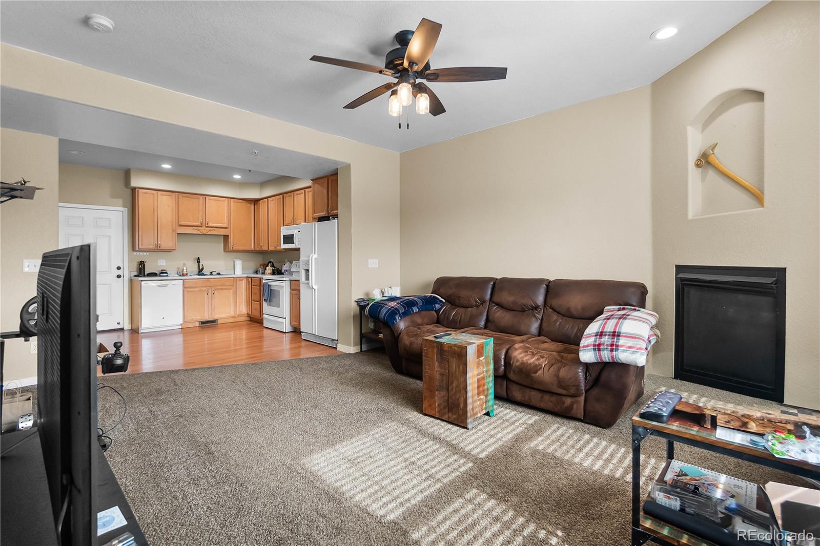 645 Yuma Loop Unit: 402