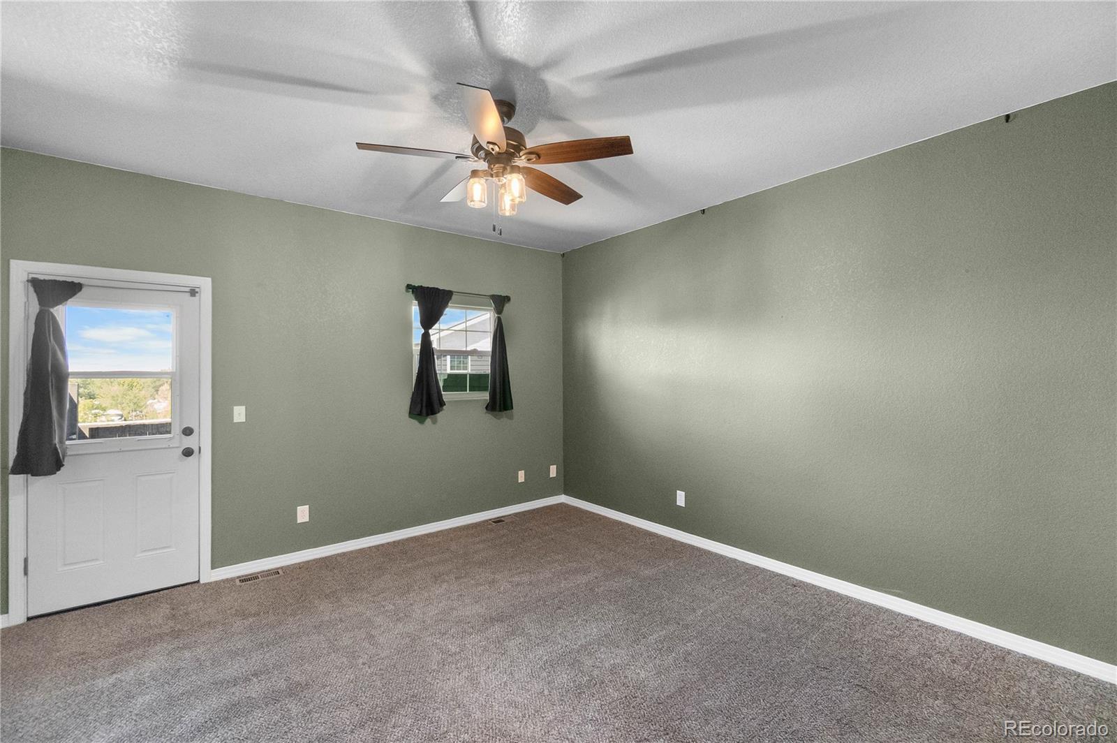 645 Yuma Loop Unit: 402