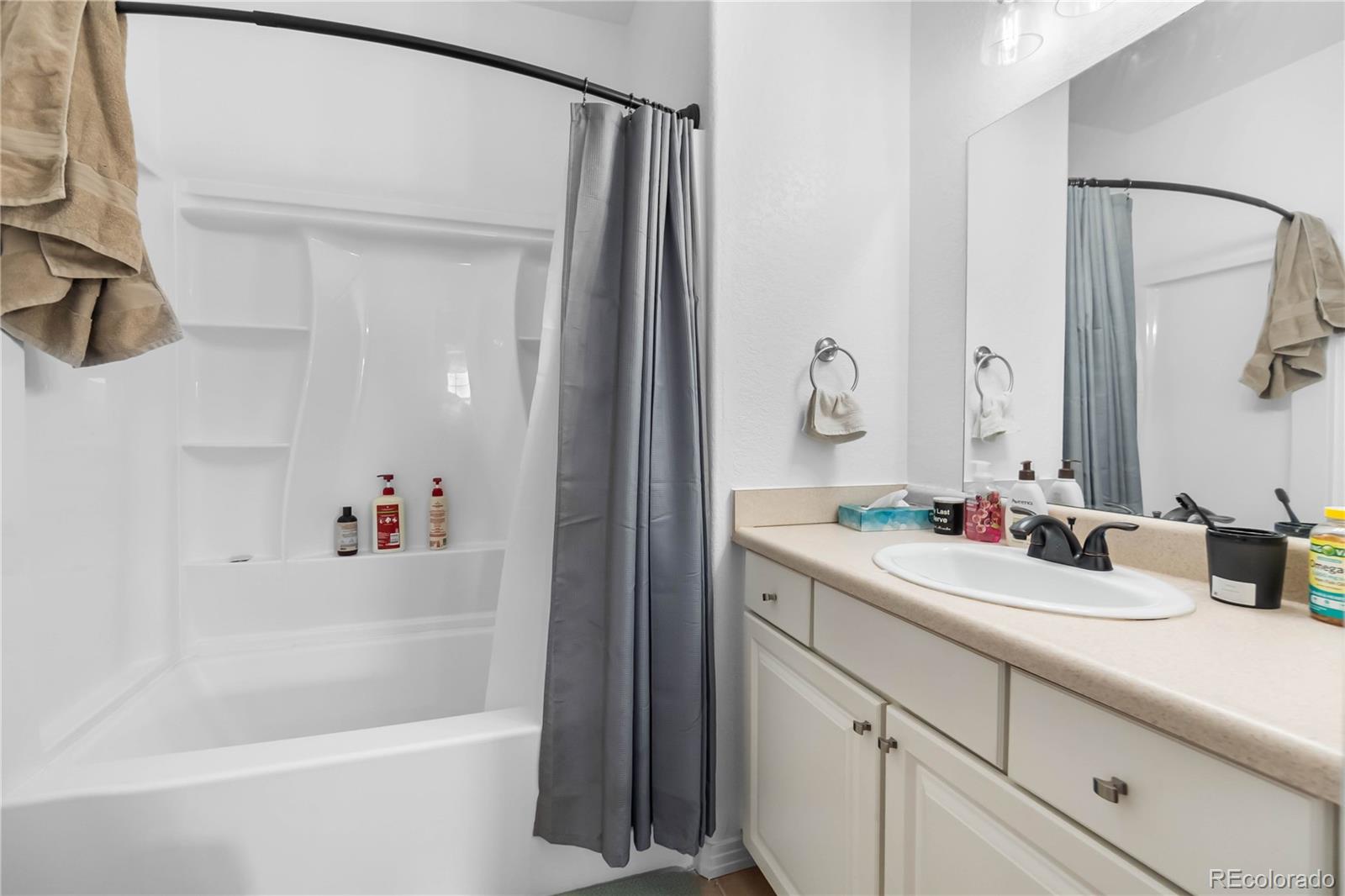 645 Yuma Loop Unit: 402