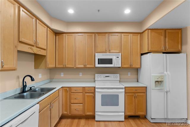 645 Yuma Loop Unit: 402