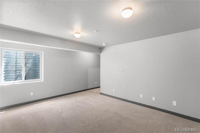 645 Yuma Loop Unit: 402