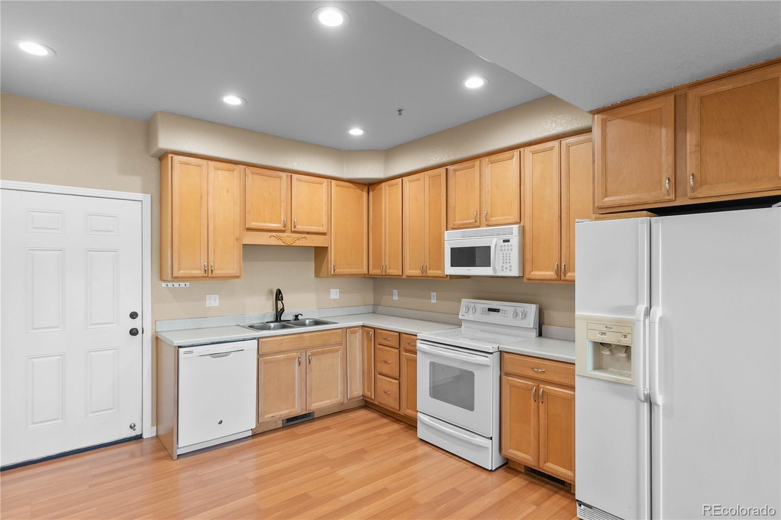 645 Yuma Loop Unit: 402