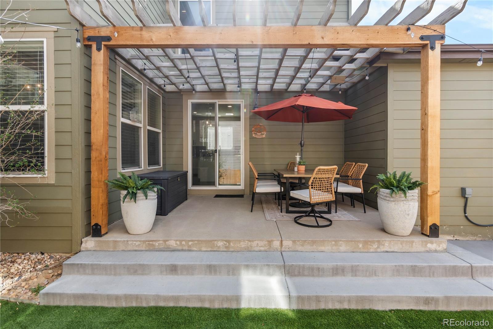 17252 Parkside Drive