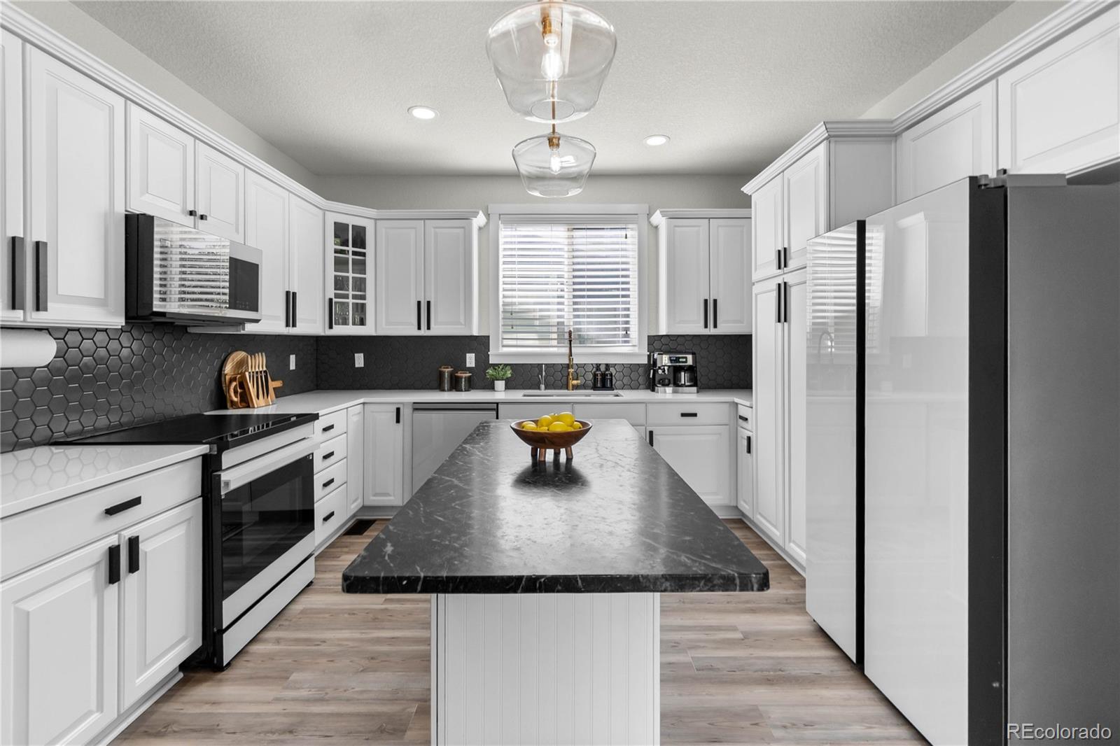 17252 Parkside Drive