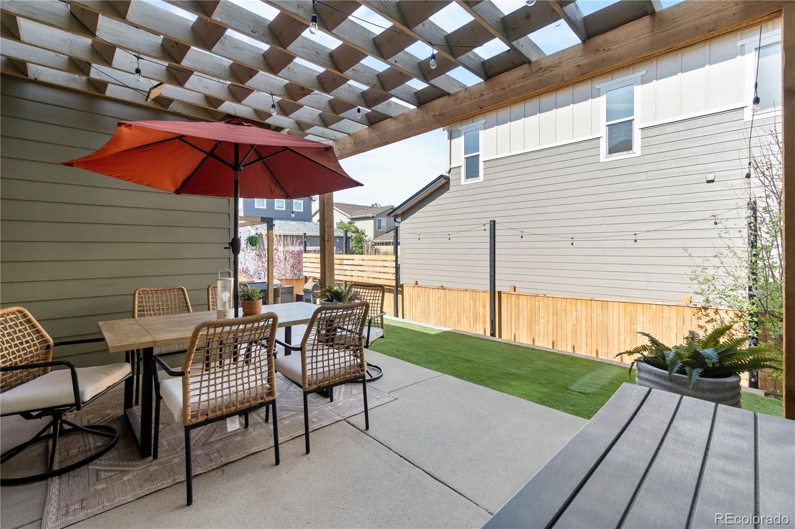 17252 Parkside Drive