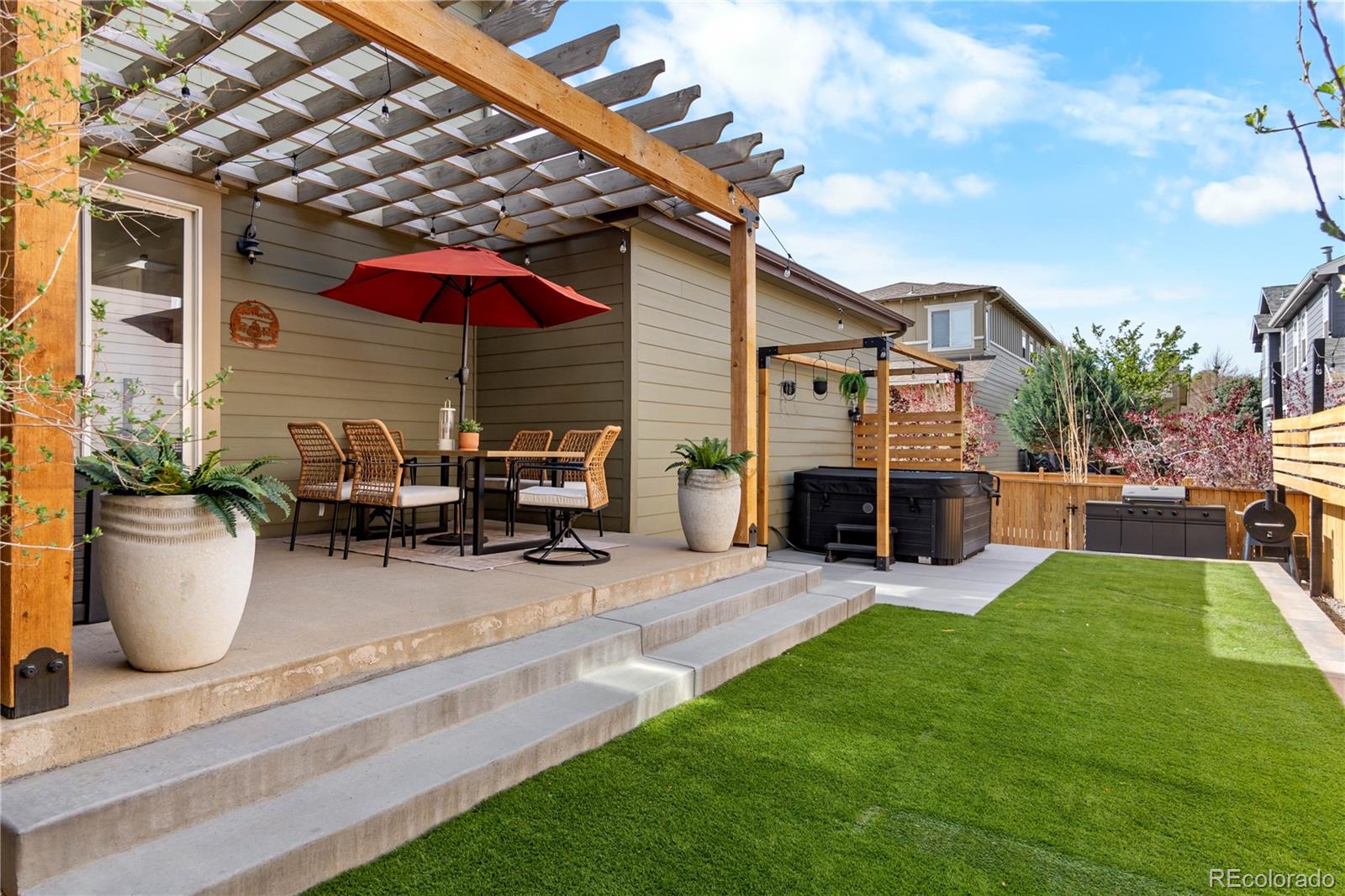 17252 Parkside Drive