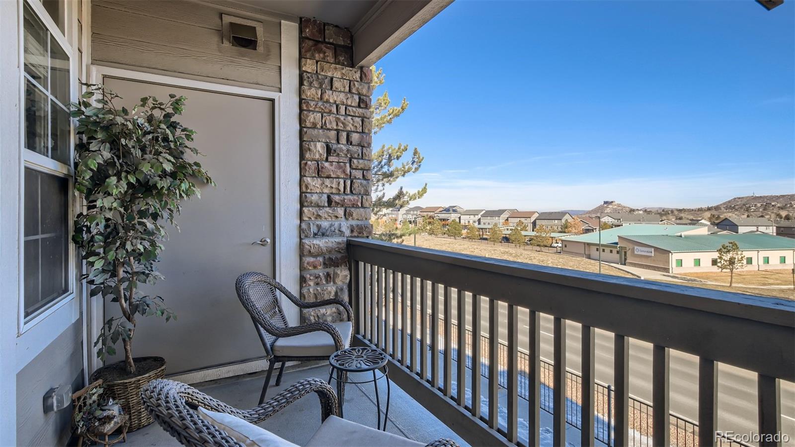 1561 Olympia Circle Unit: 203